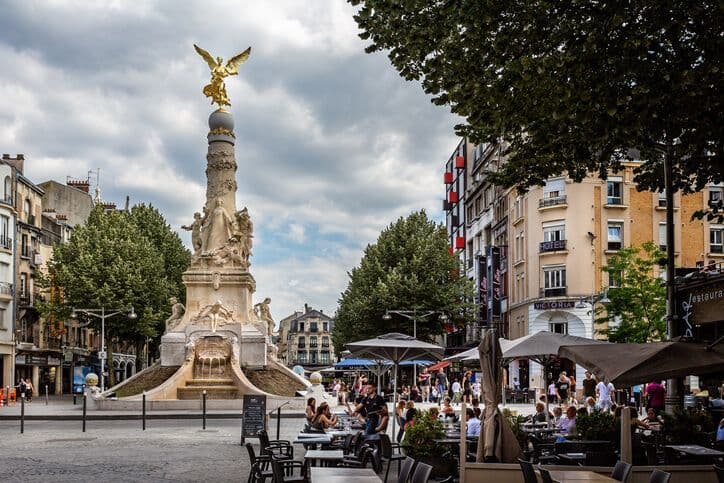 Place d'Erlon Reims