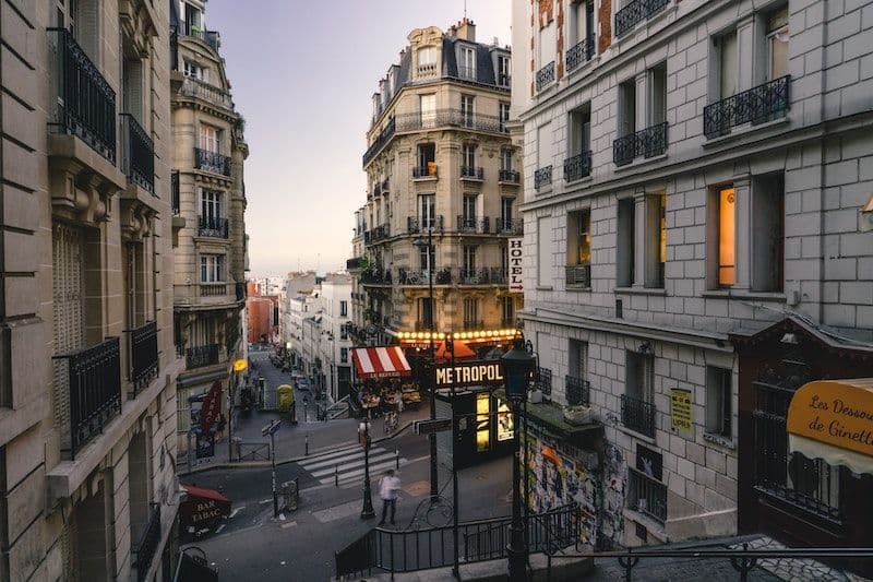 La vie bohème, rue des Martyrs - HiDeal